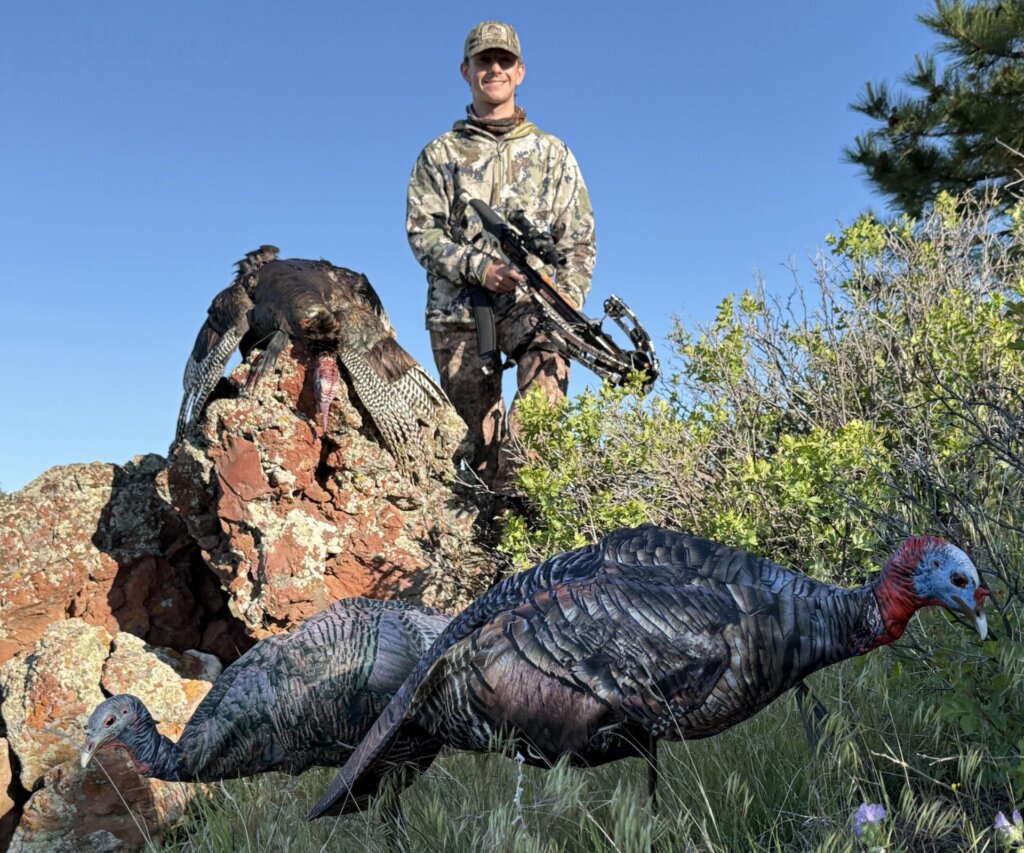 Montana Decoy exists to give hunters a more packable and lightweight decoy. 